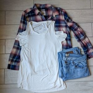 Women's cold shoulder top